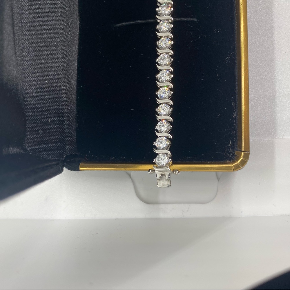 TENNIS BRACELET - Silver Bracelet with Synthetic Diamonds - Picture 10 of 17